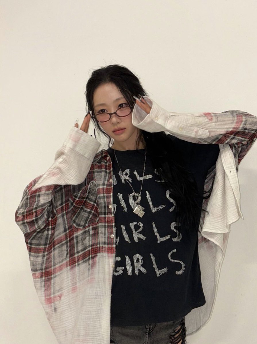 longing for yves tweet media