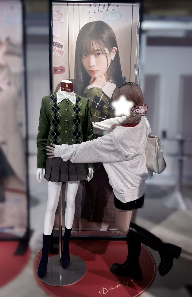 𝐉𝐮𝐫𝐢 tweet media