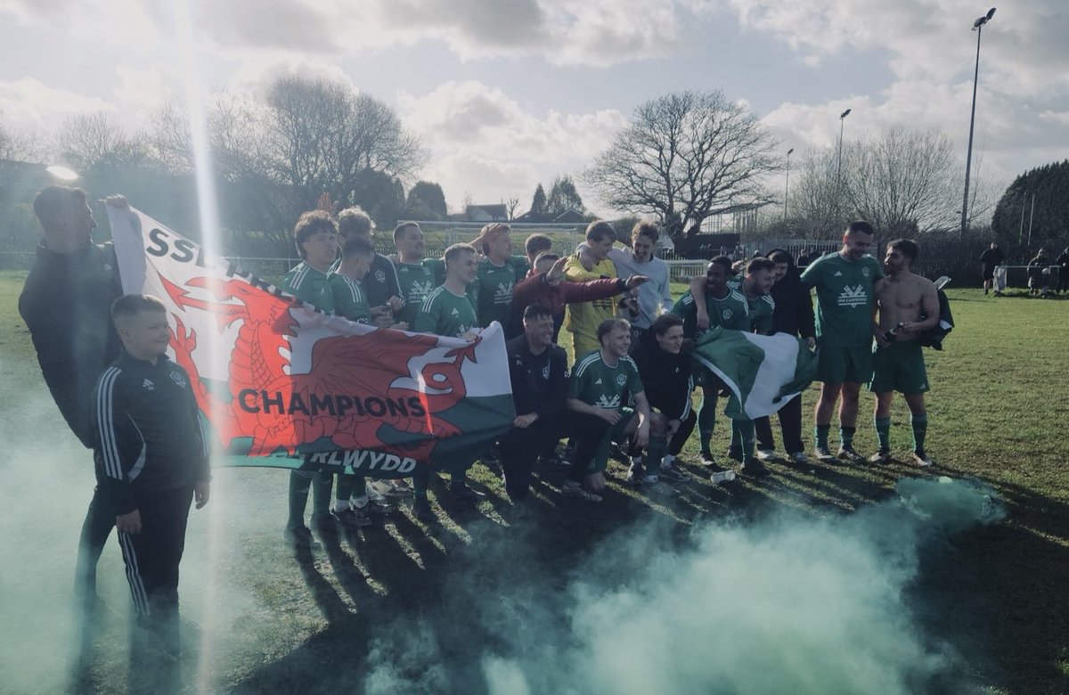 Waunarlwydd Galaxy AFC tweet media