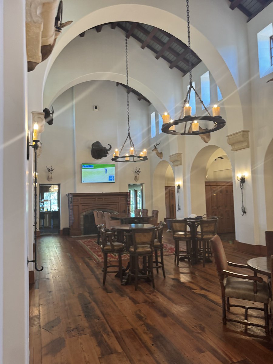 Dr. King Schultz 🦷 tweet media