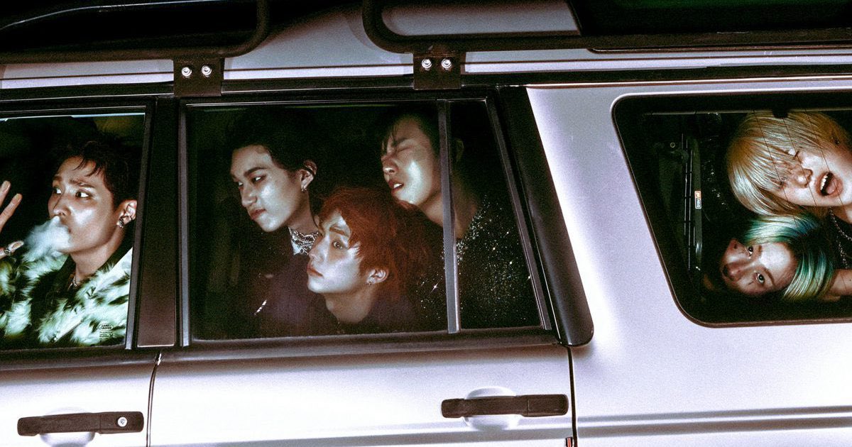 locket ⟢ read 🚯 tweet media