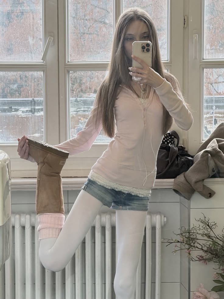 ₊˚⊹ ᰔ ann 𓂃𓈒⊹˚₊ tweet media