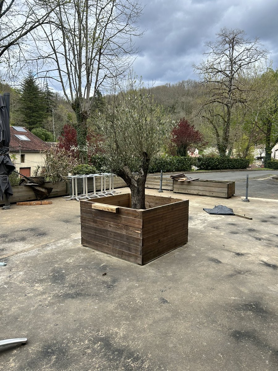 DimTwinky's tweet photo. Je suis en train de rénover mon restaurant, le projet d’une vie qui me tient profondément à cœur. Les travaux avancent, mais j’ai besoin d’un coup de pouce pour aller au bout de ce rêve.

Si vous souhaitez soutenir une aventure humaine, locale et passionnée, chaque aide compte 🙏 https://t.co/zCHIHJxfbE