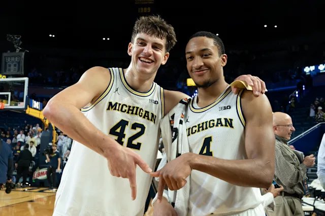 ᗩᑎT ᗯᖇIGᕼT tweet media