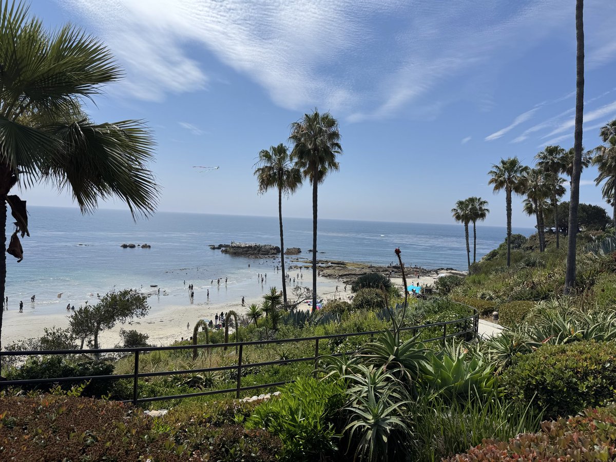 My favorite way to end the weekend. Family, friends, good food with a nice view. Wishing everyone a blessed Sunday.