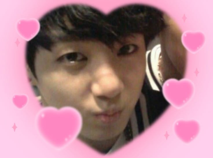 ykskolik ⁷ tweet media