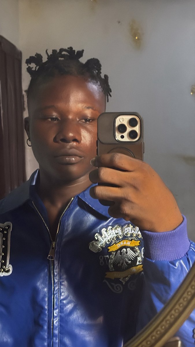 LEESMORF 🕊️ tweet media