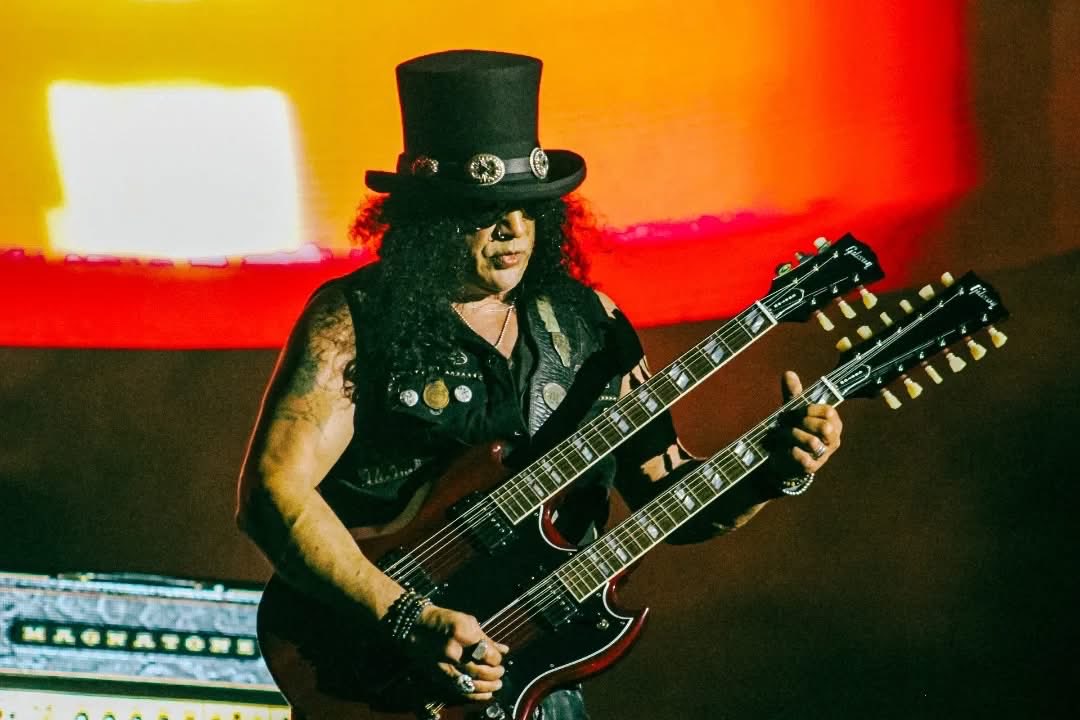 Slash World tweet media