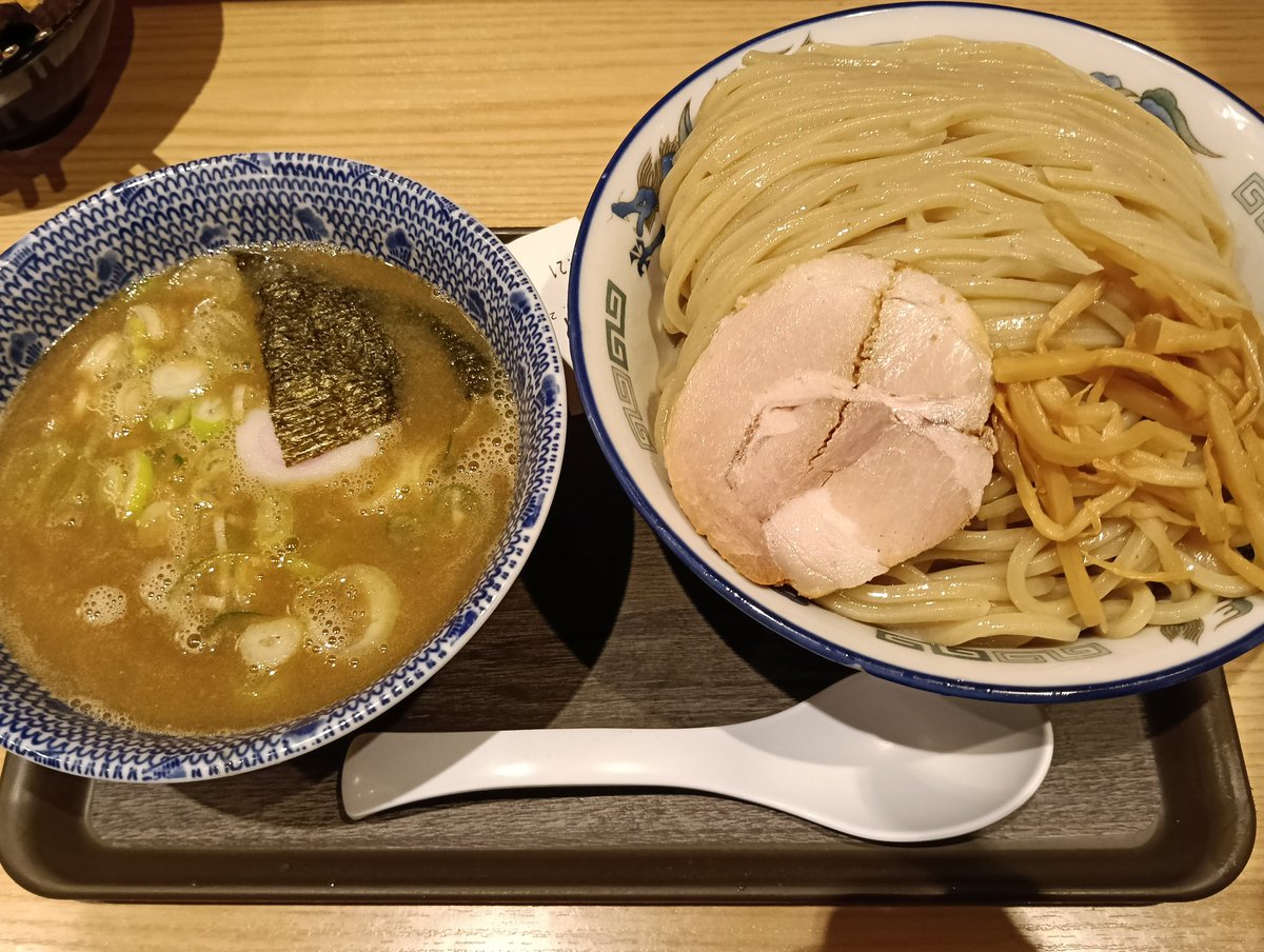 クロフネＪＣＤWR tweet media