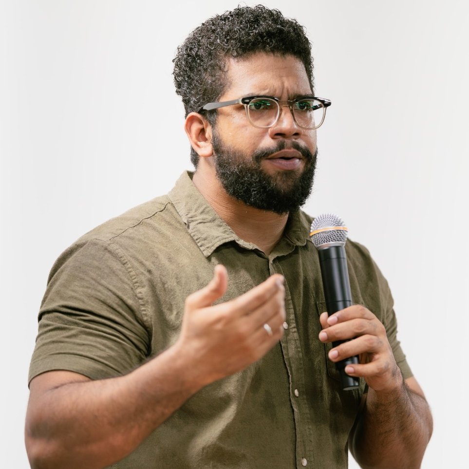 République tweet media