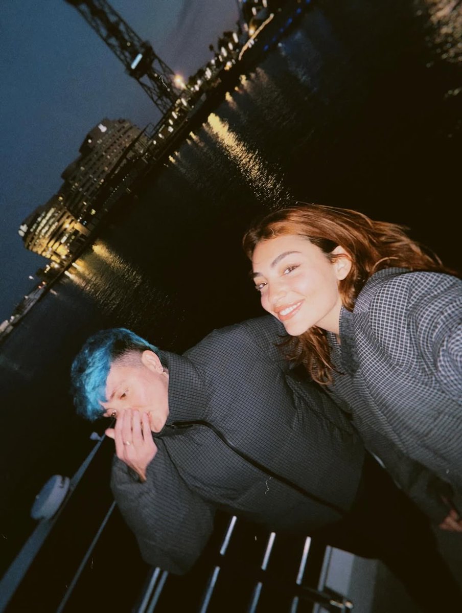 Núria(Aimer) | 💐 tweet media