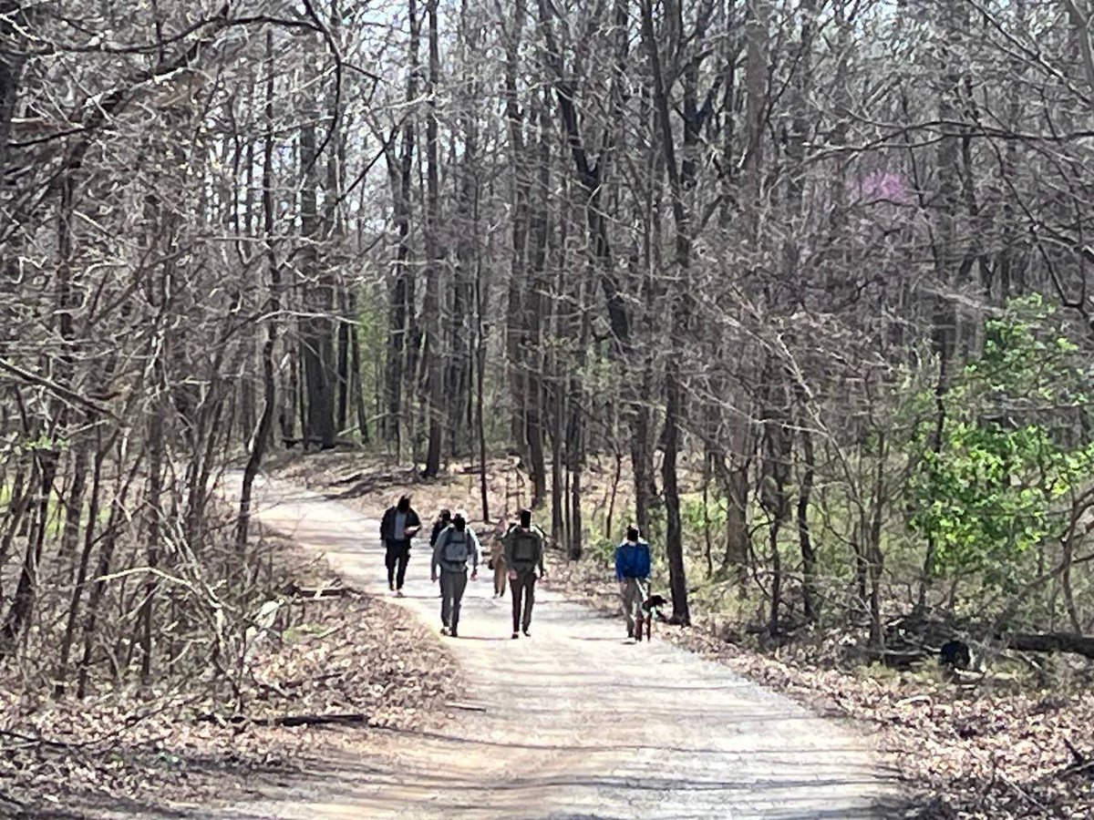 KentuckyKPC's tweet photo. Find some folks and do the things. Over the weekend some of the KPC got together and put in some miles through some of Kentuckys finest hills and hollers. #trainlocal https://t.co/dGDV6P6PDe
