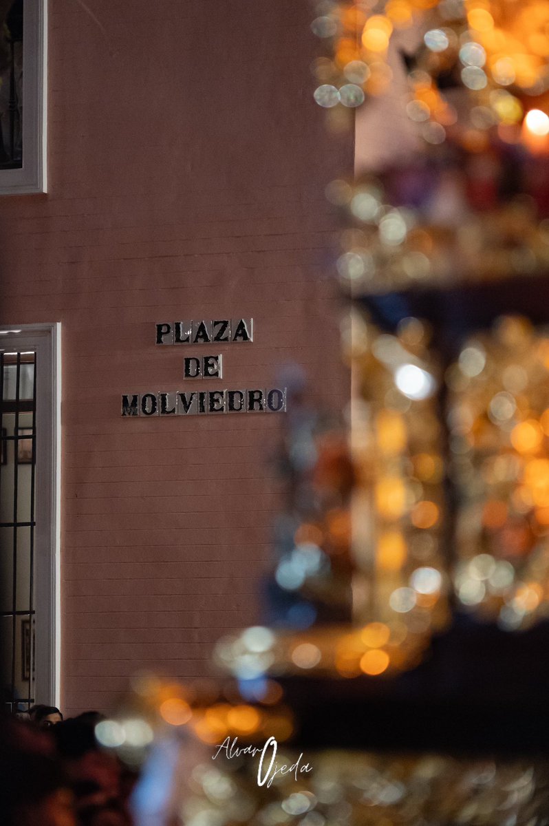 Jesus_Despojado's tweet photo. 22:40 | Nadie se lo ha querido perder, llega Nuestro Padre Jesús Despojado a la plaza de Molviedro.
🎼 "Volver”, "El galeón” y “Al compás de la laguna”.
#JesúsDespojado26 https://t.co/rbimkhyV9H