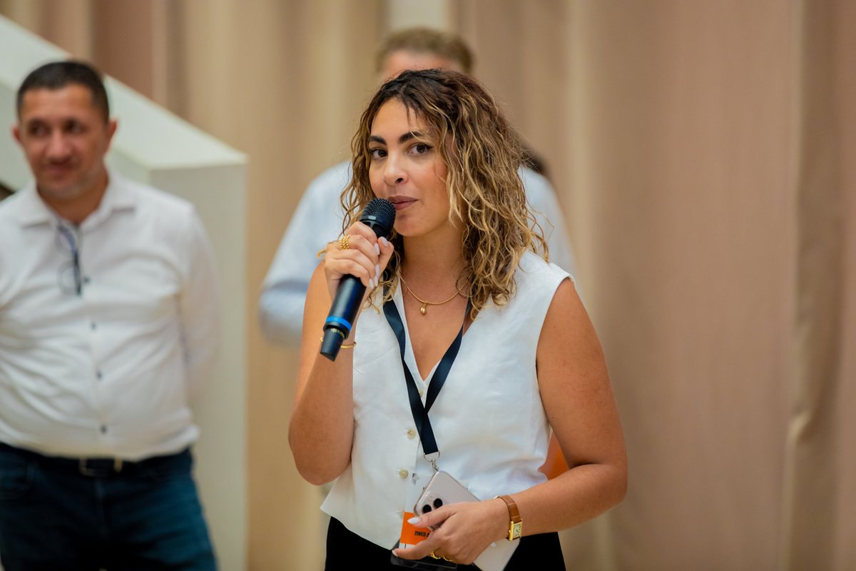 rachadsanoussi's tweet image. The summit brought together young leaders from across the continent, not only to exchange ideas but also to work on #translating these ideas into concrete initiatives. 

#LaVieDeRach #BridgeAfrica #UM6P #AfricaLeadership #YouthLeadership #PanAfrican