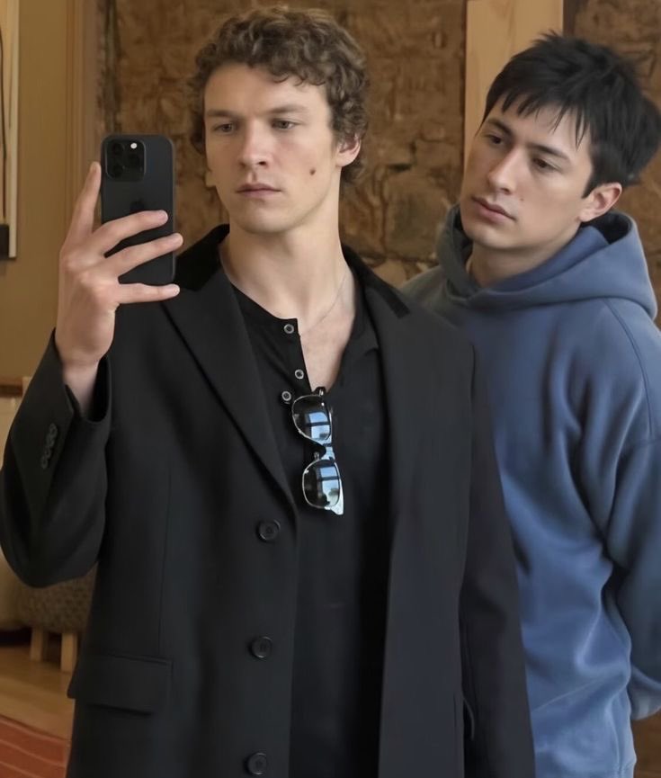 Connie/24 tweet media