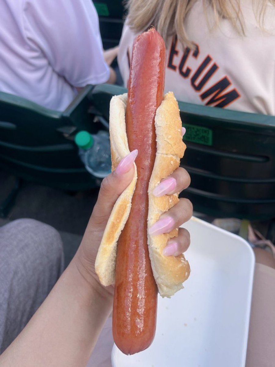 JoxieCoxie🧦💜🥜 (authentic chaos arc) tweet media