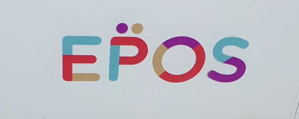 곰세마리 tweet media