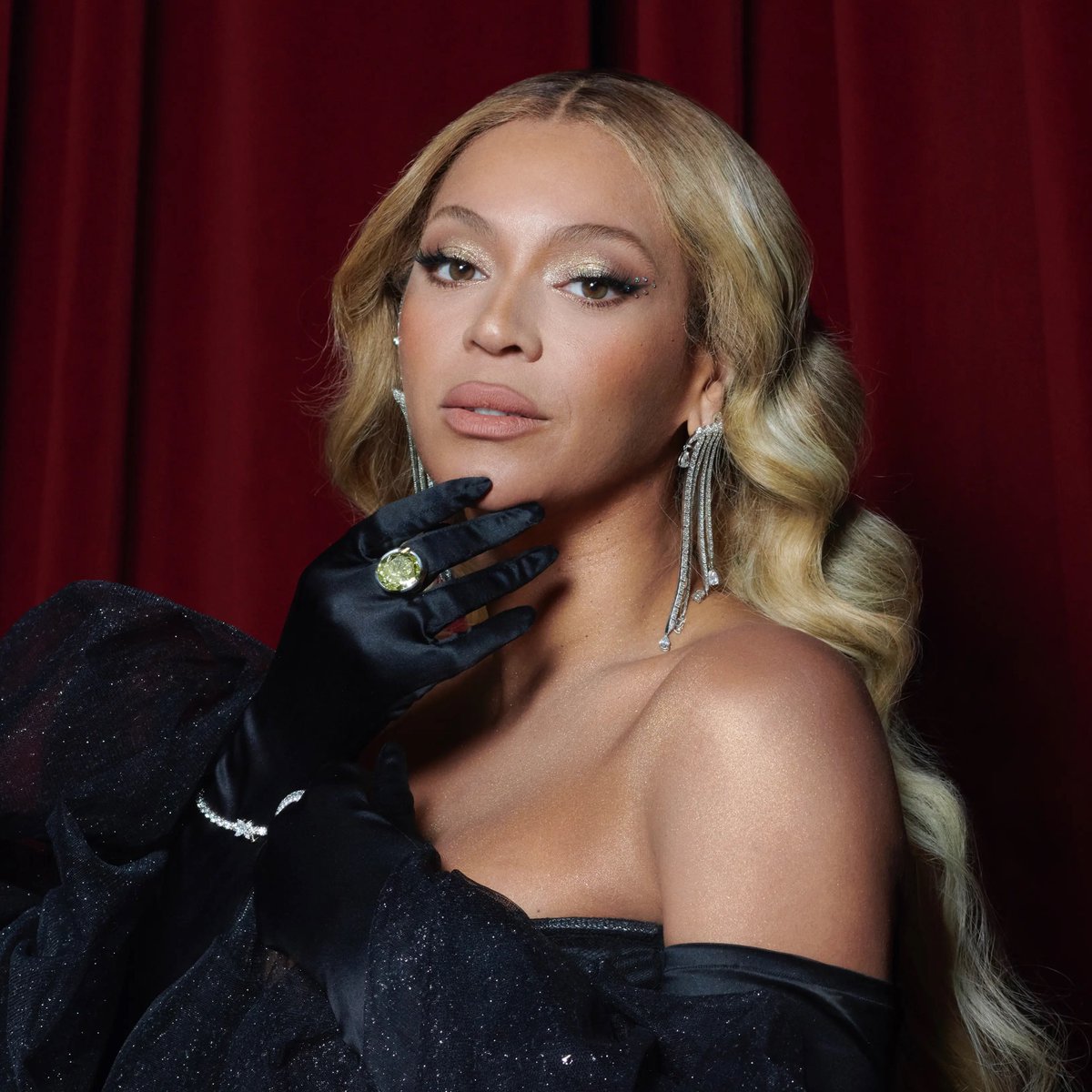 Beyoncé Access tweet media