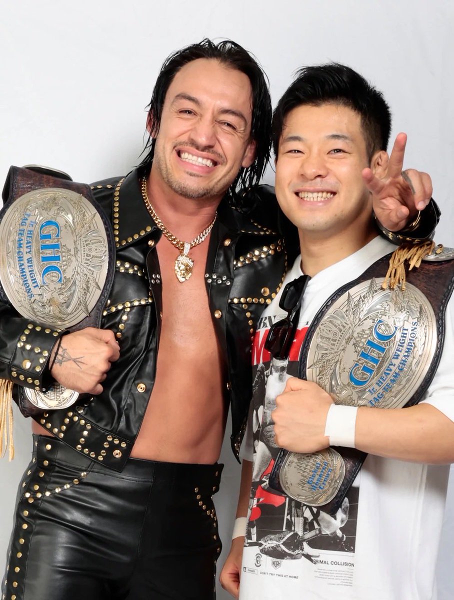 JonXavierWIN's tweet photo. @kryptogal I can't believe this. 😢
I wish he'd stay. I'm going to miss Daga so much. He and Daiki Odashima have become the heart and soul of NOAH Jr.
They ARE NOAH Jr. 💚🕊
#LosIntocables ❤️🖤 https://t.co/6zepvchNIr