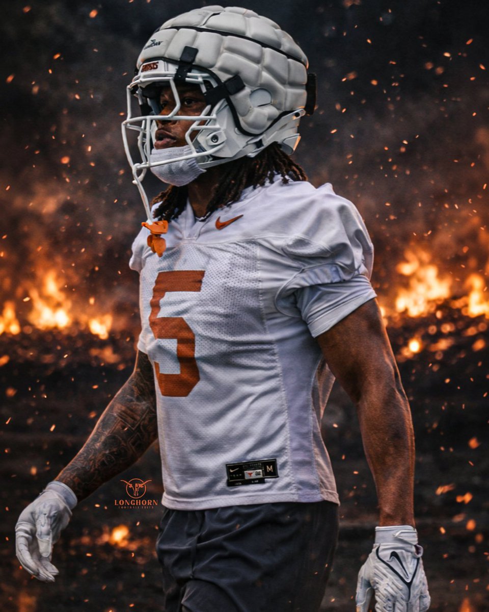 Longhorn Football Edits✍️ tweet media
