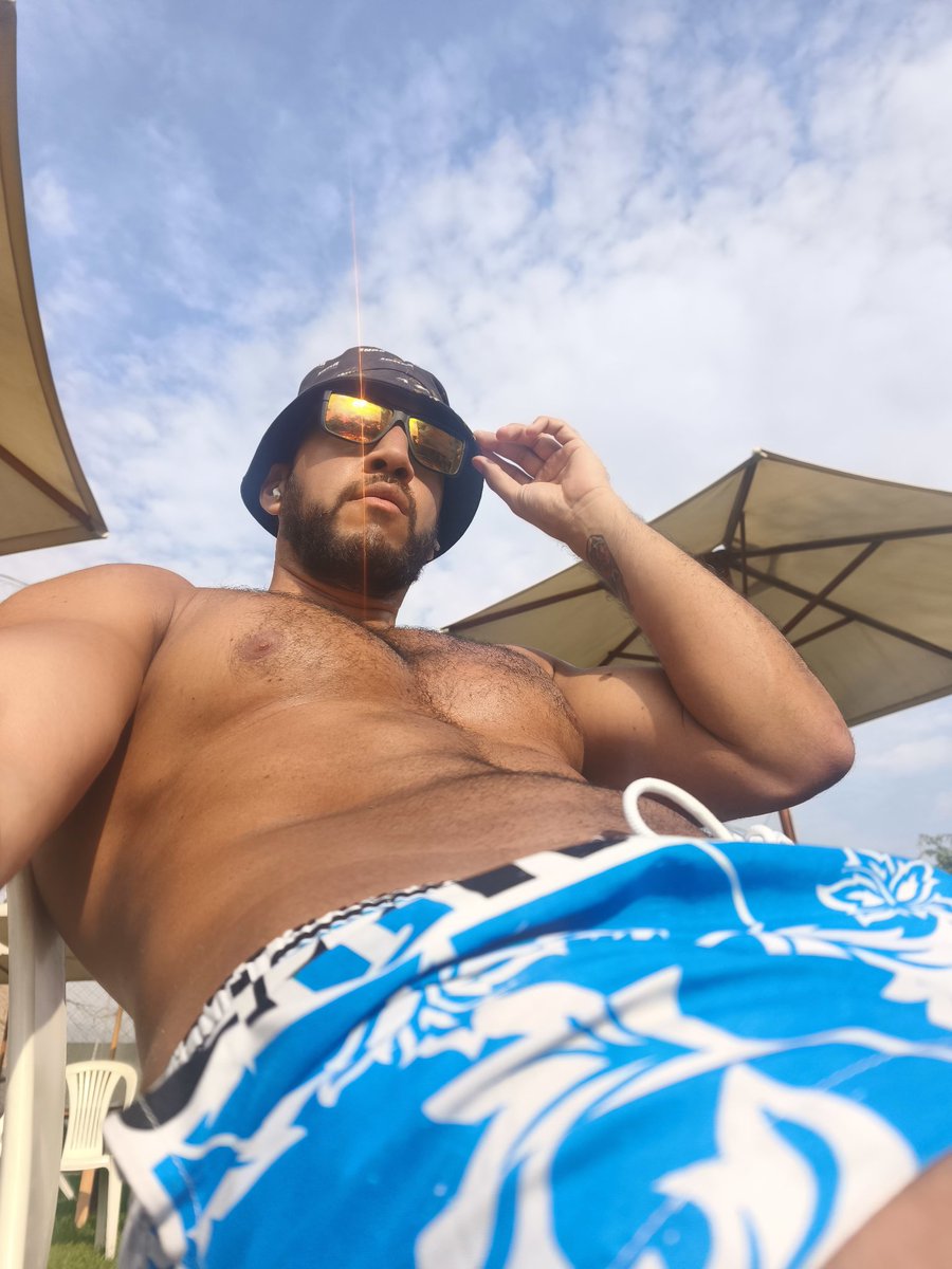 potrobar tweet media