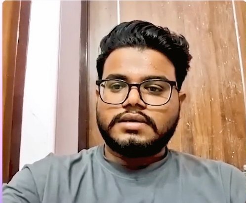 श्रेया tweet media