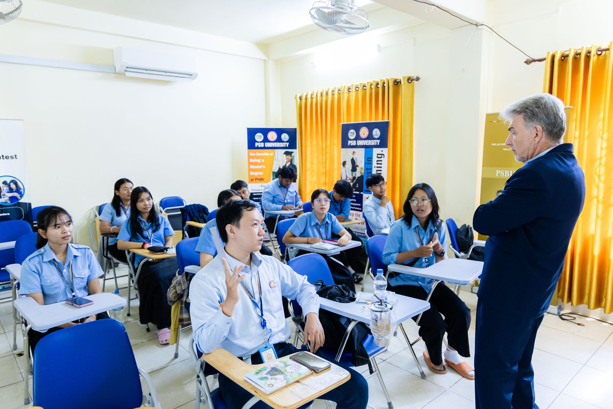 psbuinter's tweet photo. On Saturday and Sunday, March 14th and 15th, 2026, students of the Dual Qualification Program at Preah Sihamoniraja Buddhist University took part in an inspiring learning session focused on Communication Strategy. #DualQualification #CommunicationStrategy #InternationalEducation https://t.co/cbAnuqFJZ5