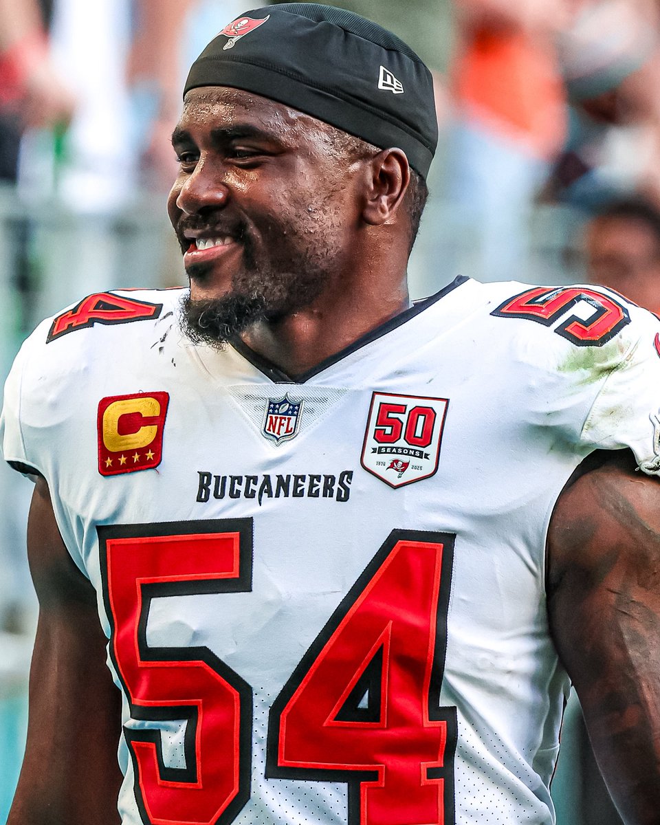 Bussin' With The Boys tweet media