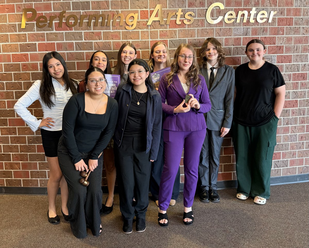 Hastings Senior High tweet media