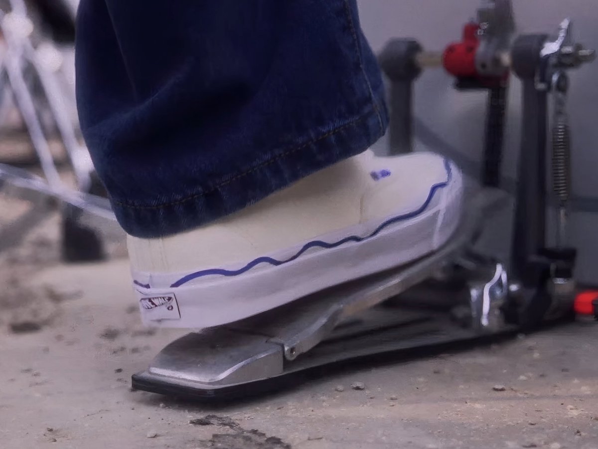 All your seasons tweet media