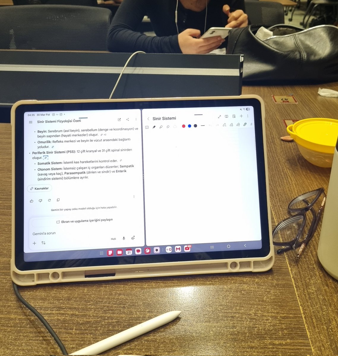 dusunen maymun 🇹🇷 tweet media