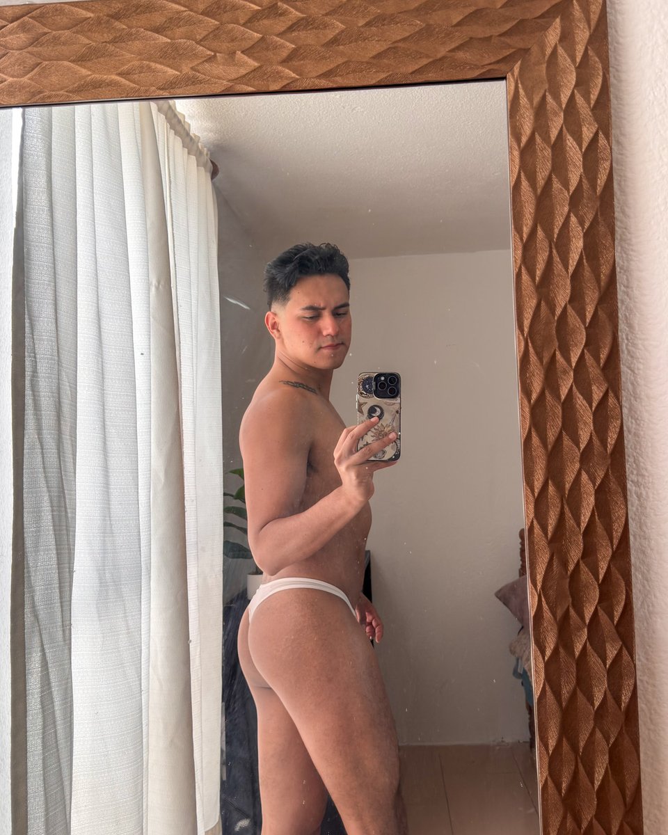 🅱️🍑⬇️ tweet media