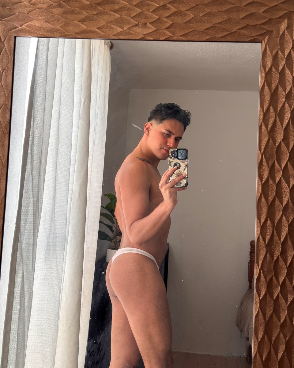 🅱️🍑⬇️ tweet media