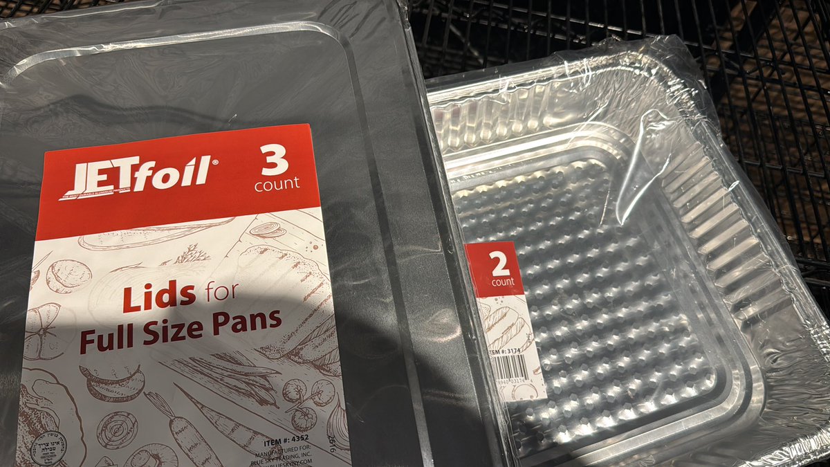 minhagim tweet media