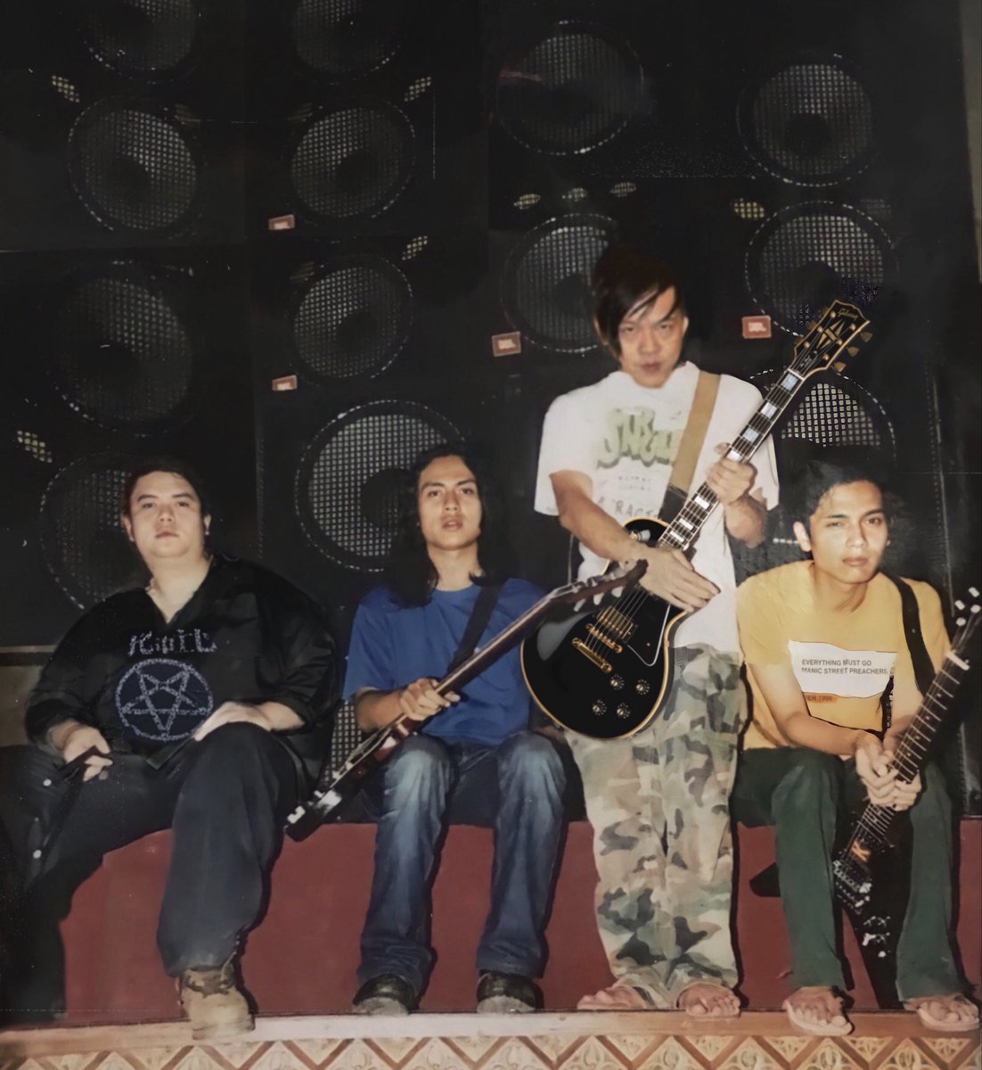 ØTöNGKØiL tweet media