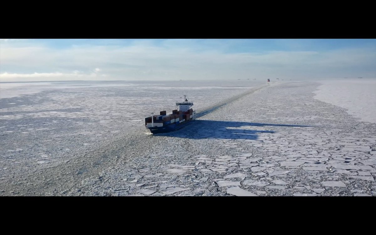 いなりん tweet media