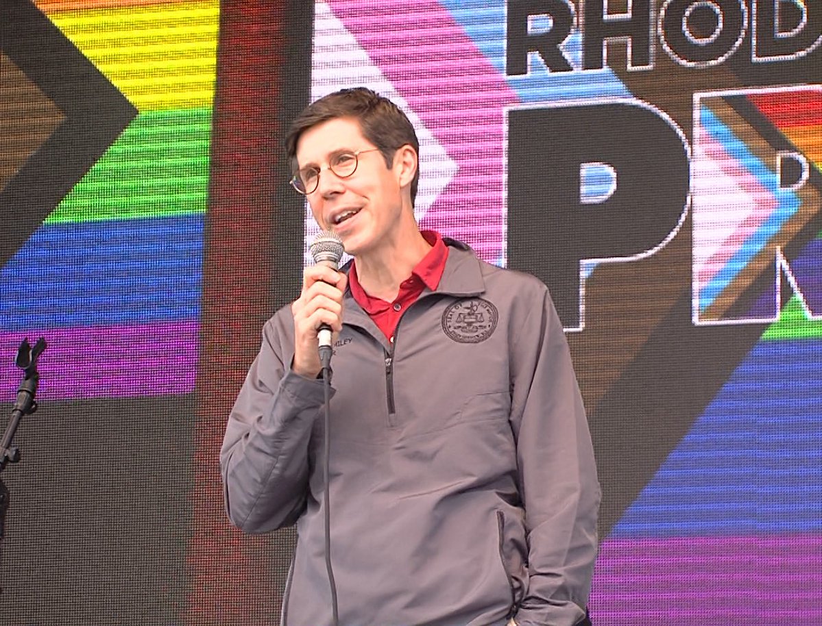 Libs of TikTok tweet media