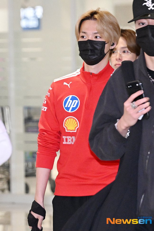 ไม่กินเกี๊ยว🥟 tweet media