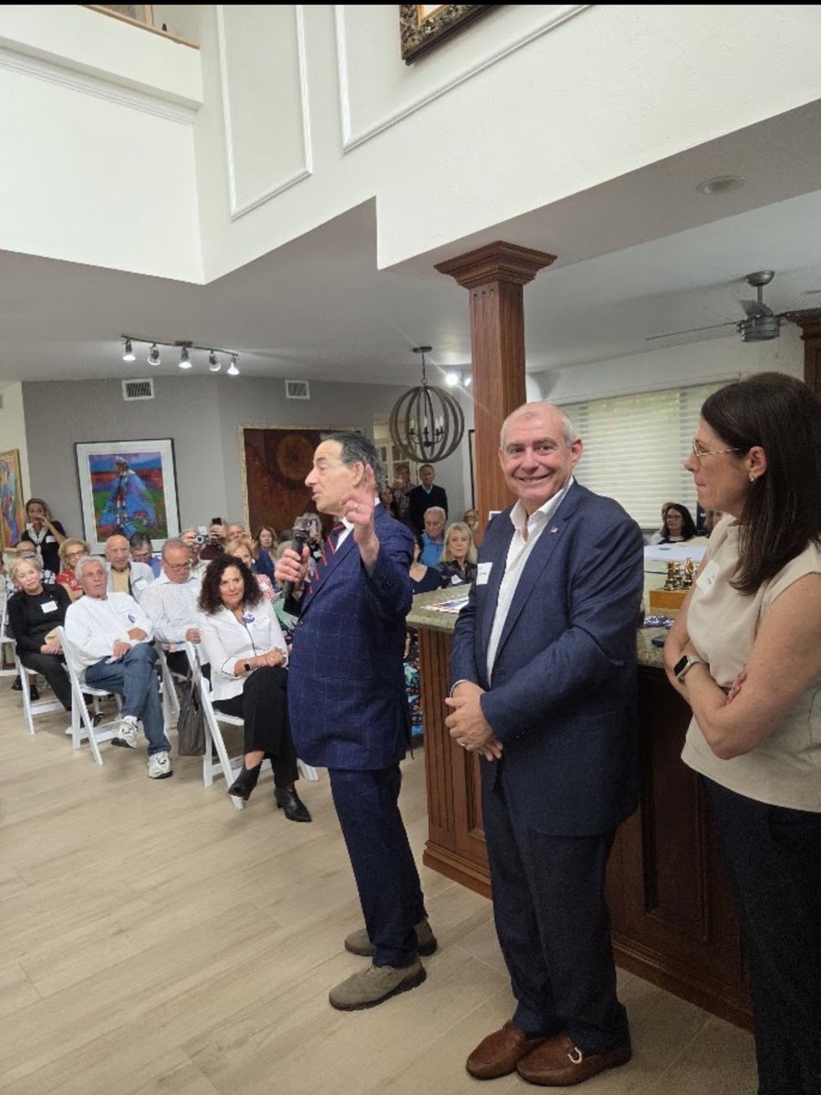 Lev Parnas tweet media