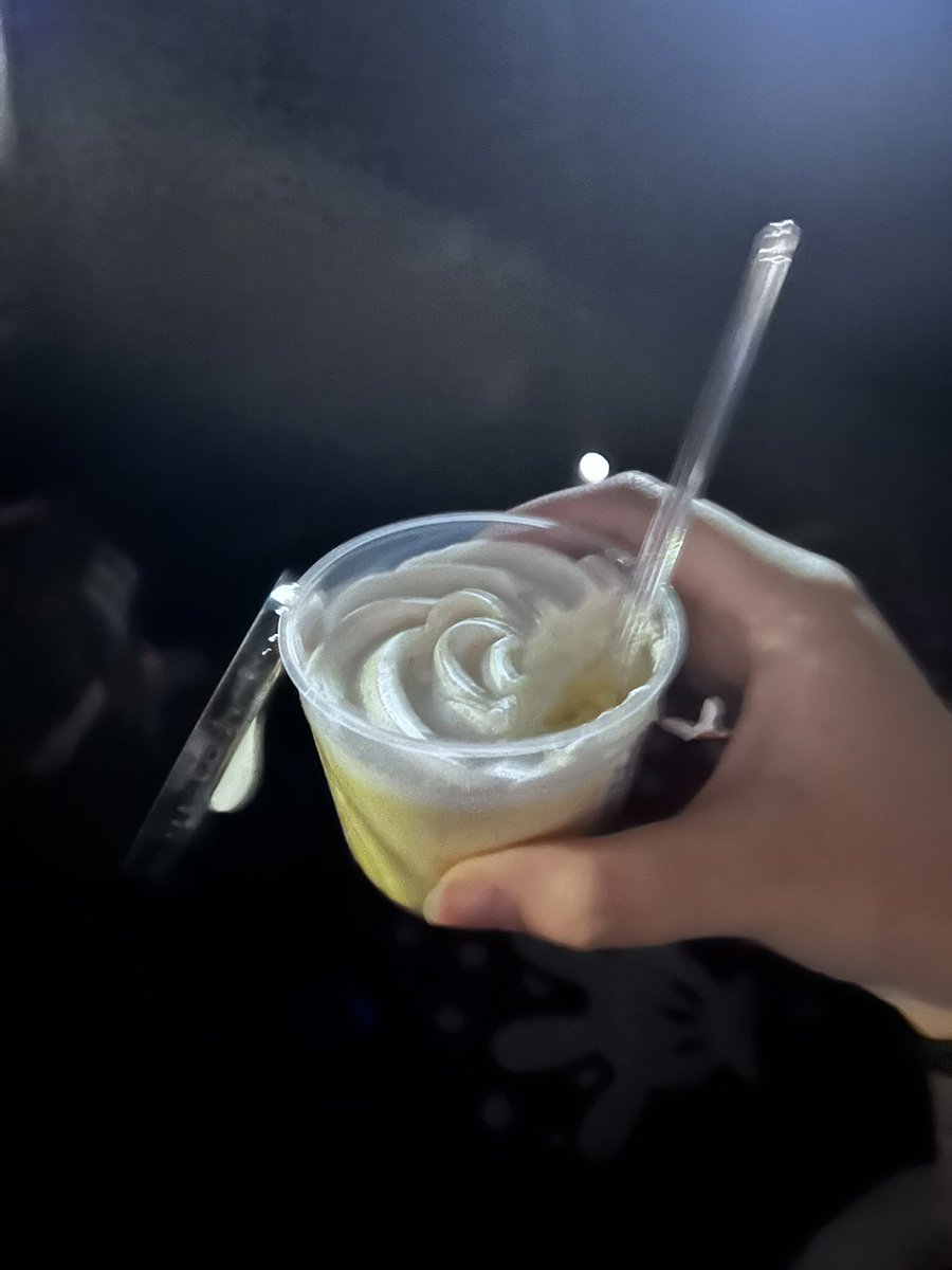 𝑛𝑎𝑎 tweet media