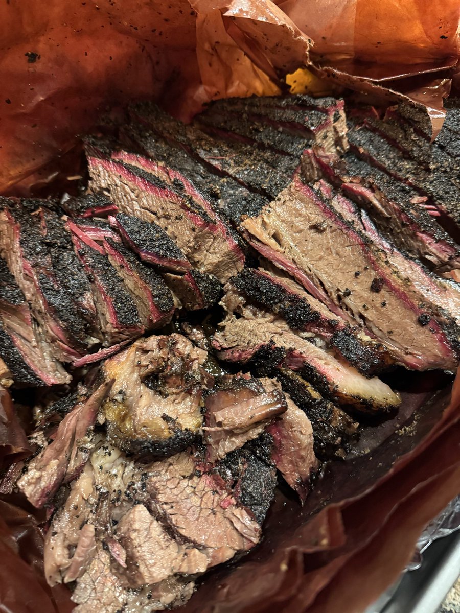 outpostfreak's tweet photo. @rambling_28 From my smoker https://t.co/a3OgyIerQu