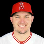 MaxSportsStudio's tweet photo. (FanGraphs) WAR leaders in each league https://t.co/zMtSXNeTKA