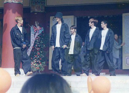 토냥이 tweet media