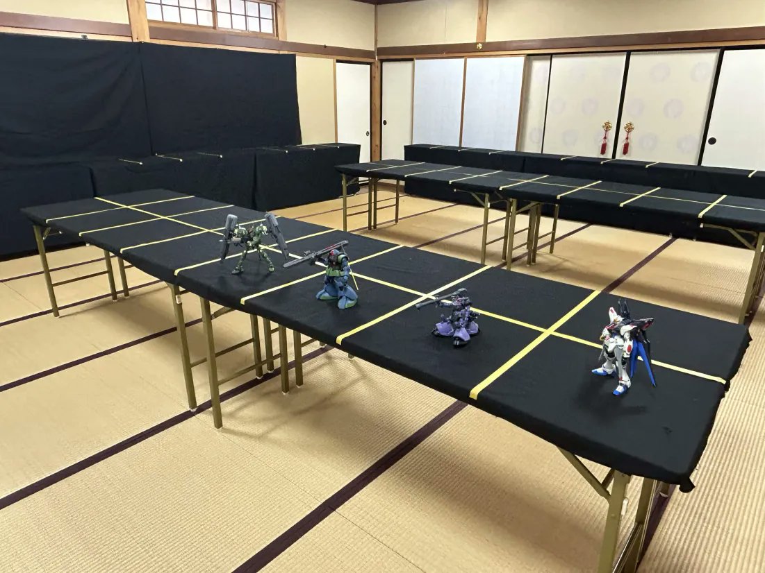 お寺で模型展示会！ tweet media