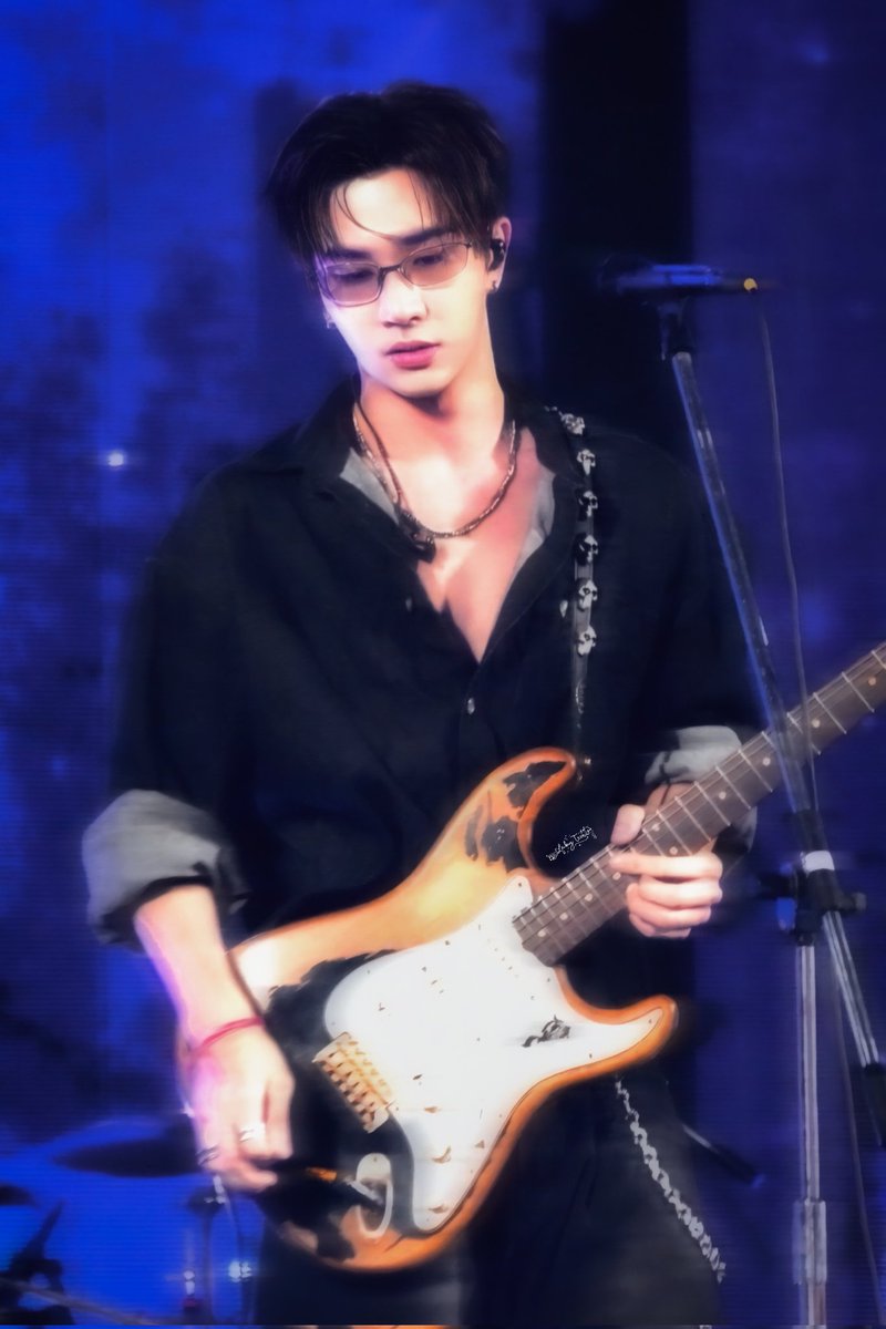 แสนดีที่หนึ่ง Love u mak mak na 🖤🐯
 
#PerthTanapon #KDPPE