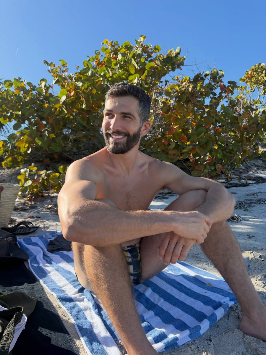 Labios de FUEGO! tweet media