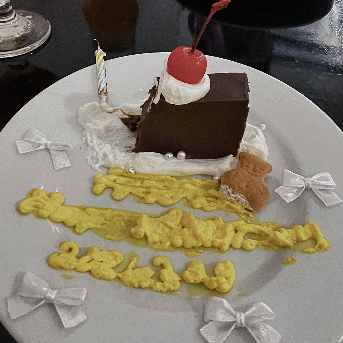 ⟡.·*. tweet media