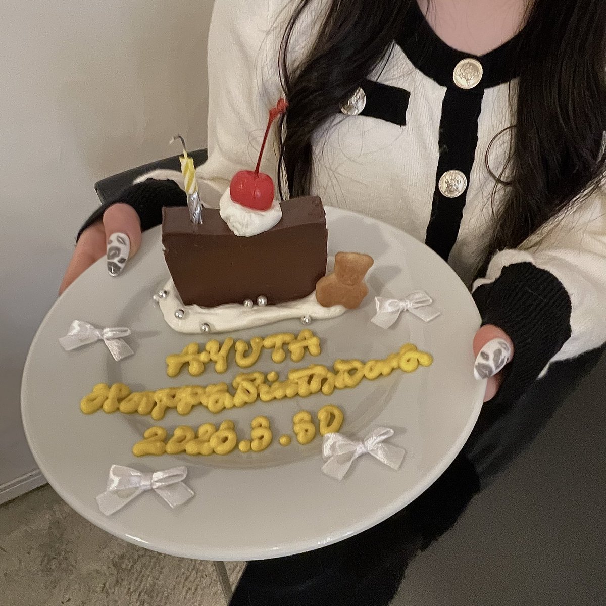 ⟡.·*. tweet media