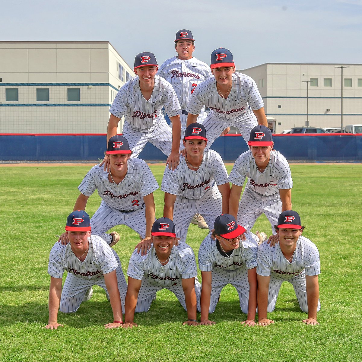 Chapter_NEXT's tweet photo. A few from Senior baseball player and Moms' day at Pinnacle High School. https://t.co/RYJGf1Adnm