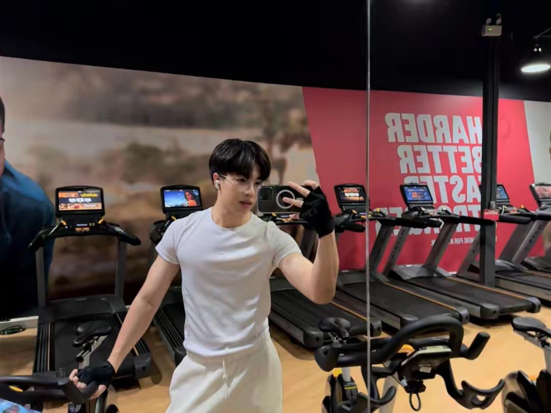 f.phumin_fowke tweet media